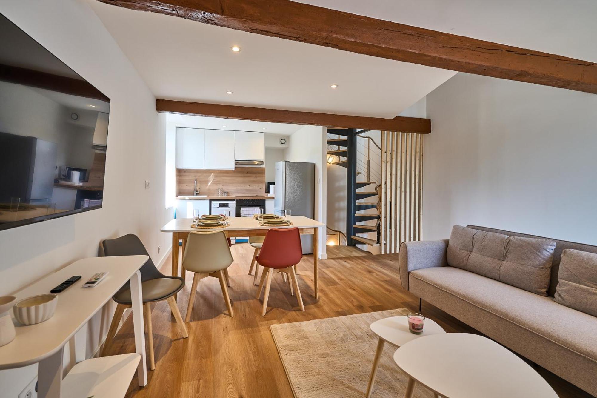 Le Rempart Harmonieux - Triplex Au Pied De La Cite Lägenhet Carcassonne Exteriör bild